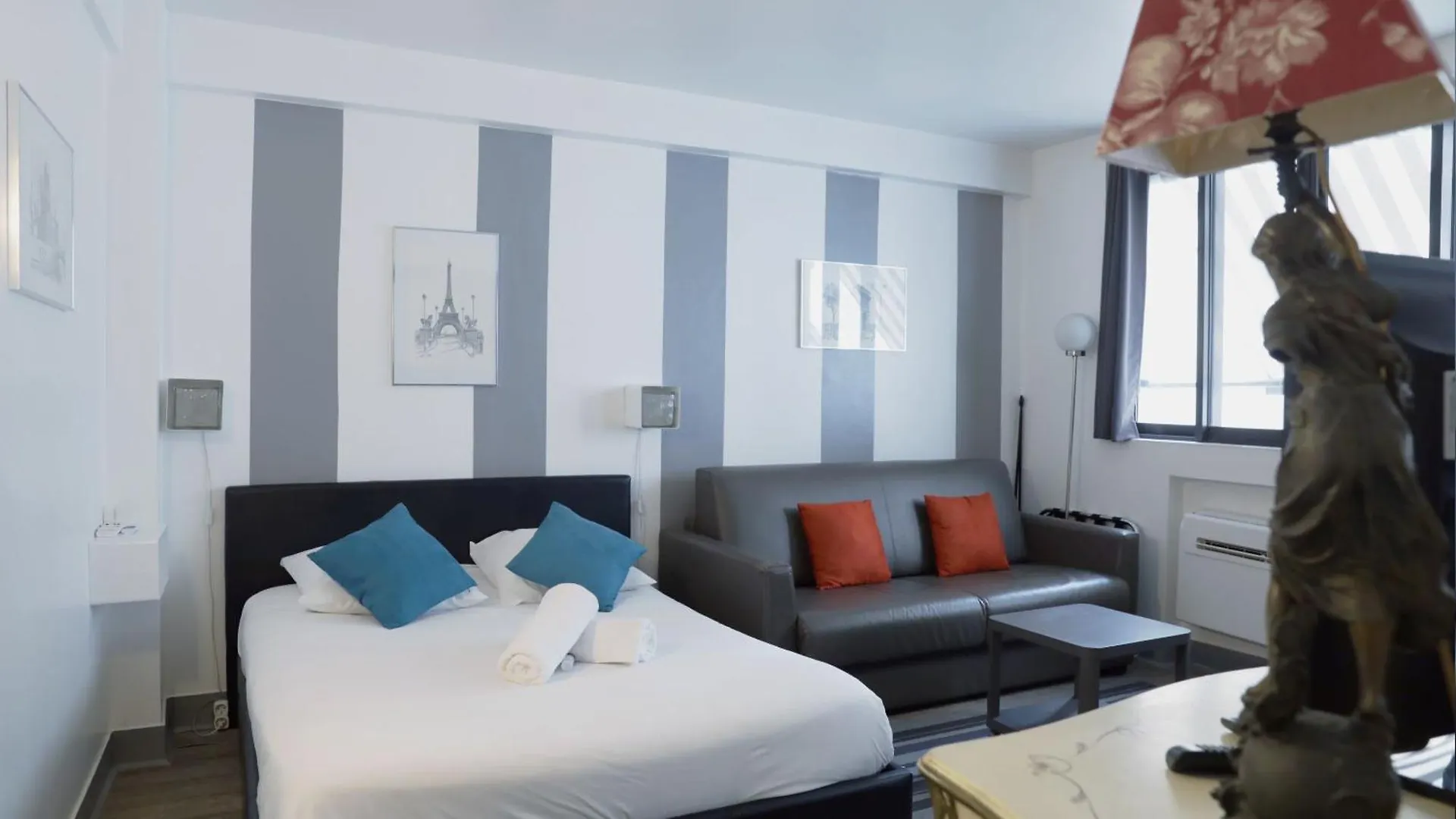 Bnbnova - Arc De Triomphe & Trocadero Square Paříž Apartmán
